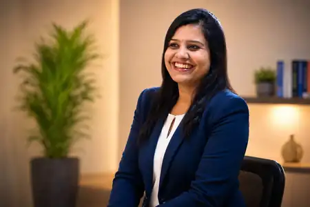 Kirti Dhoot — Trainer